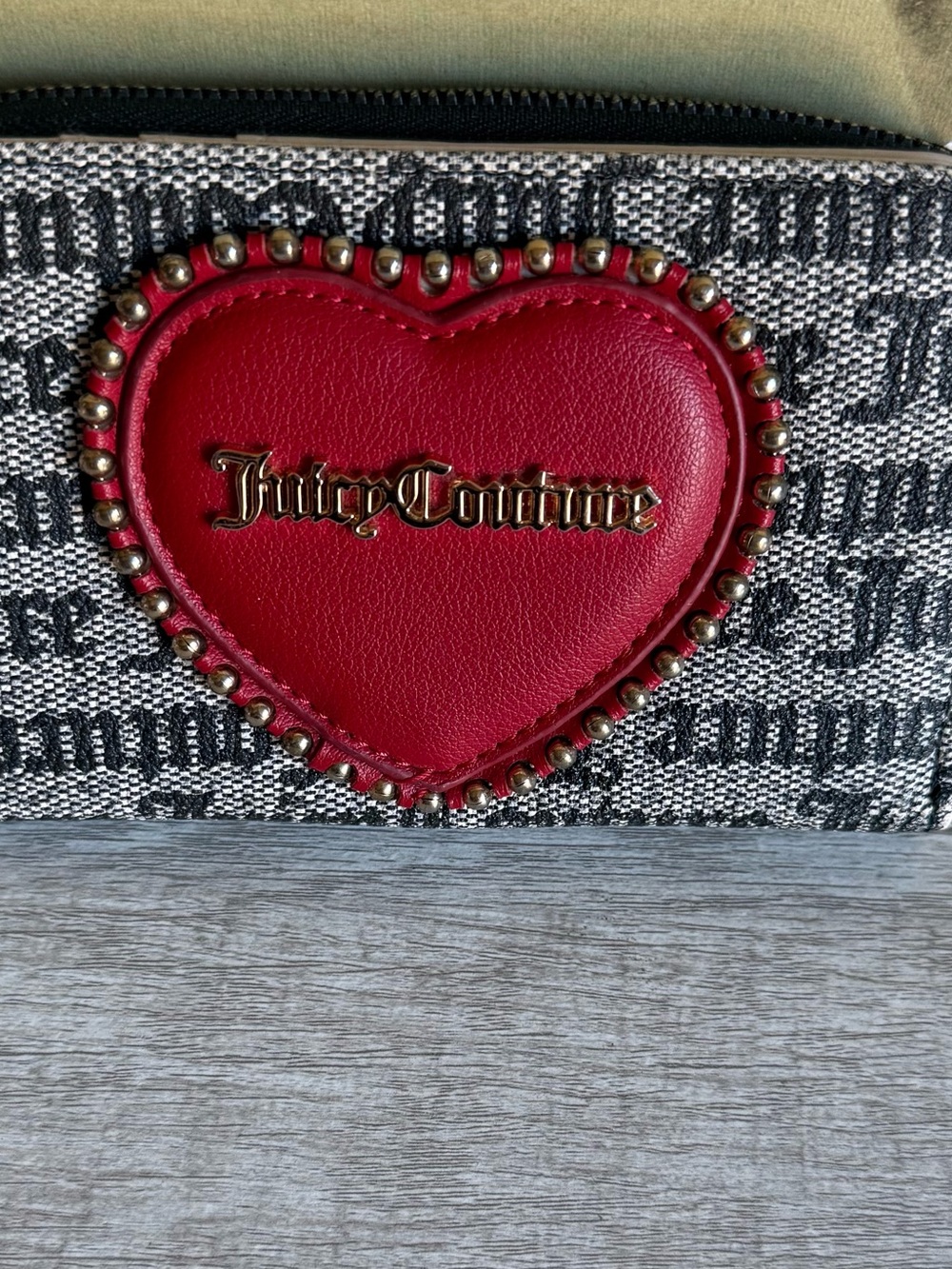 Juicy Couture Black/Gray Logo “Love Never Dies” Multi Compartment Bifold NWOT